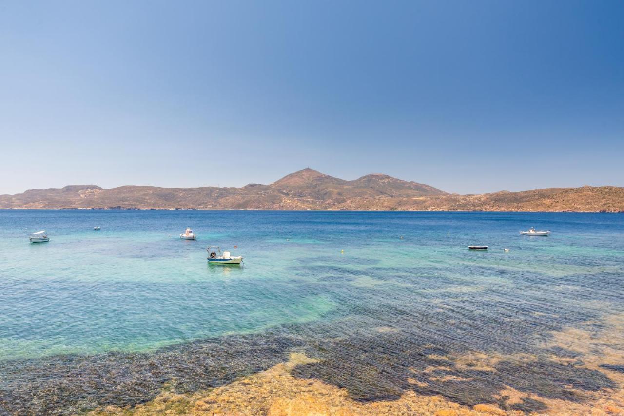 The Colourful Land Milos Klima  エクステリア 写真